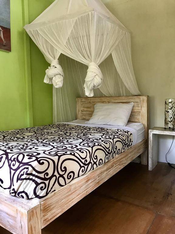Serenity House Hotell Ubud Exteriör bild